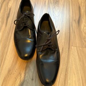 Perry Ellis Black Leather Oxfords